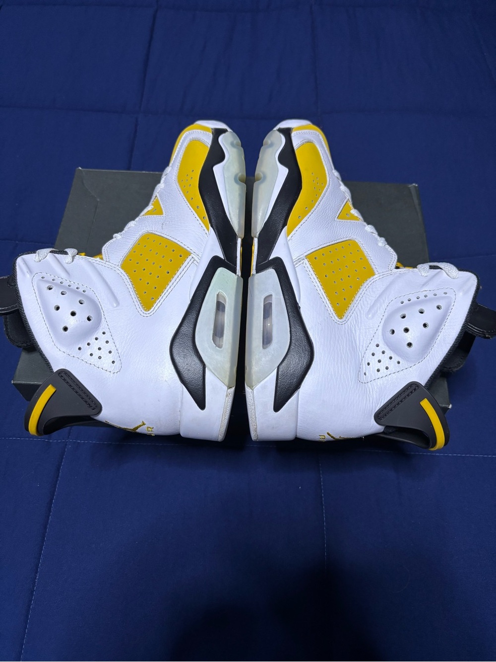 Jordan 6 Retro Yellow Ochre 2024 Size 10.5 - Picture 2 of 7